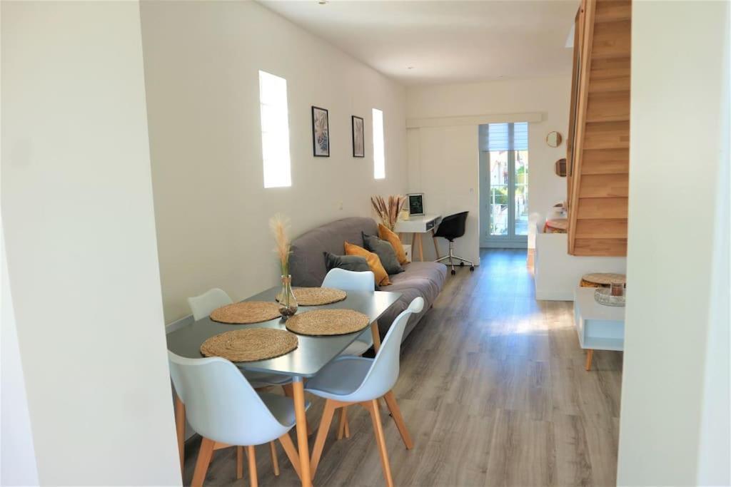 Appartement Duplex Proche Disney Et Paris Vaires-sur-Marne Luaran gambar