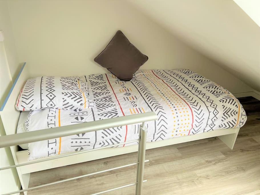 Appartement Duplex Proche Disney Et Paris Vaires-sur-Marne Luaran gambar