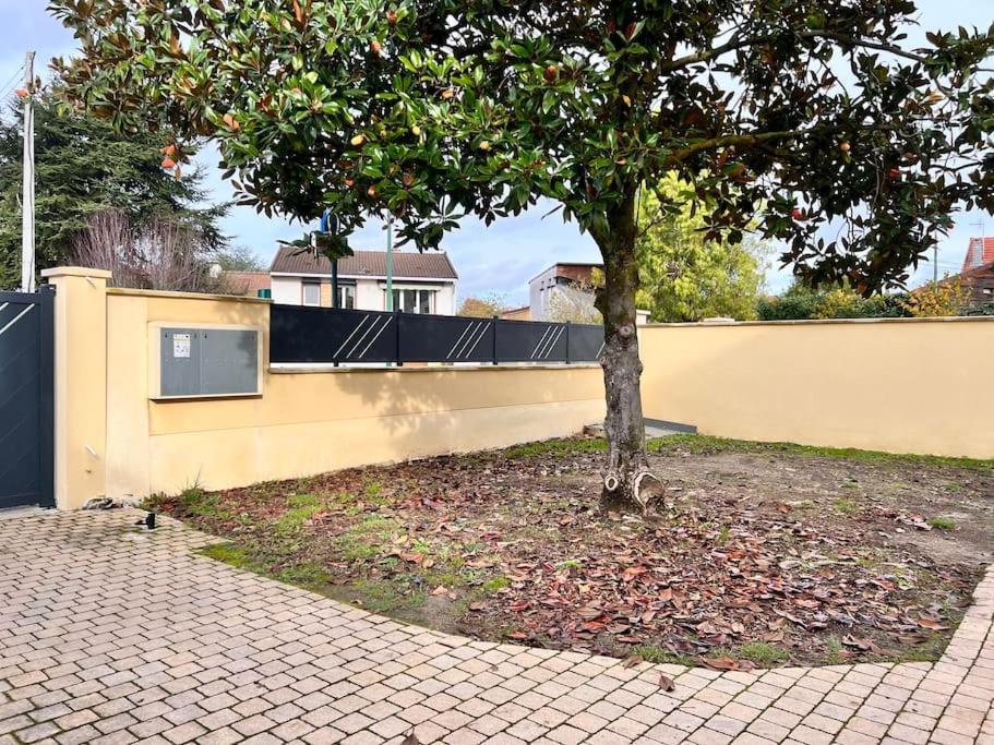 Appartement Duplex Proche Disney Et Paris Vaires-sur-Marne Luaran gambar