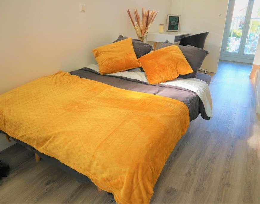 Appartement Duplex Proche Disney Et Paris Vaires-sur-Marne Luaran gambar
