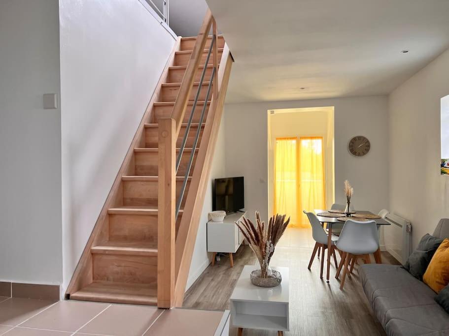 Appartement Duplex Proche Disney Et Paris Vaires-sur-Marne Luaran gambar