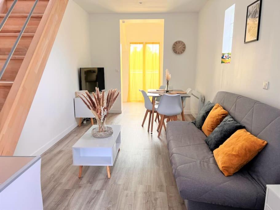 Appartement Duplex Proche Disney Et Paris Vaires-sur-Marne Luaran gambar